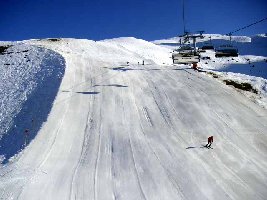 Piste an der Auenfeldbahn am morgen