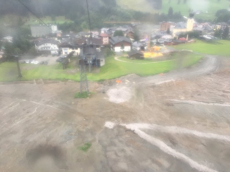 Talstation, Foto leider sehr undeutlich wegen Wolkenbruch