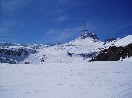 Becs de Bosson (hinten), vorne die neue KSB Tsarva