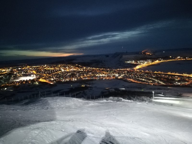 Blick auf Kiruna und die Mine vom Gipfel