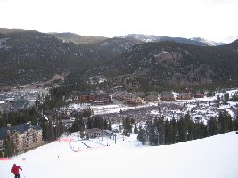 151-Talstationen in River Run von oben gesehen.jpg