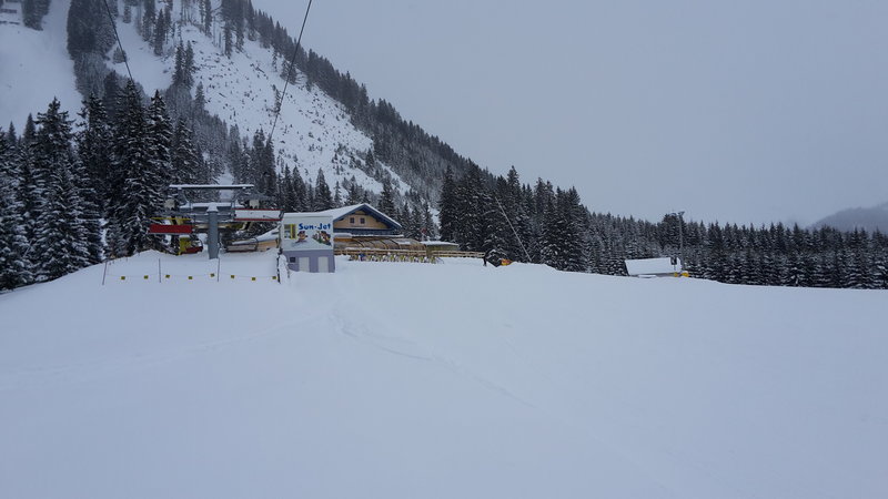 Übungsgelände am EgghoffSunJet (steht der eigentlich schon der Liste mit den dämlichsten Liftnamen?)