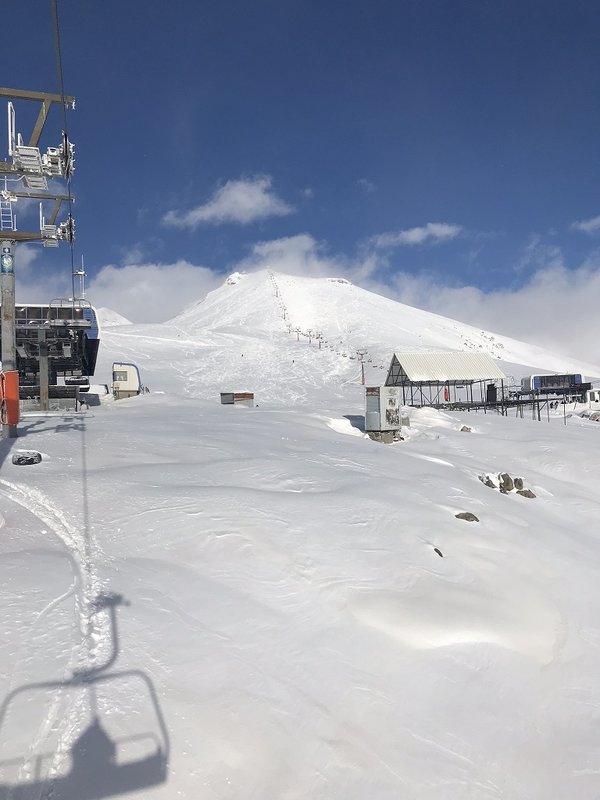 Bergstation Zweiter Lift Einfahrt auf Hochebene 22.12.2017