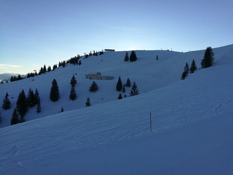 Erster Blick hinüber zum neuen 8er