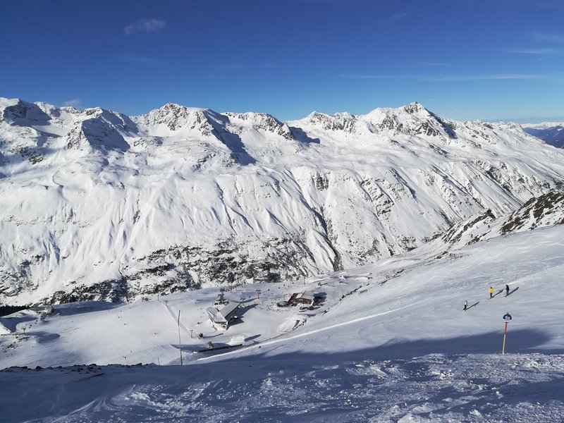 Bergstation der Festkogel- und Roßkarbahn.