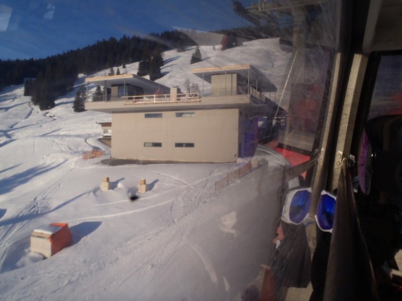 Talseite der neuen Station