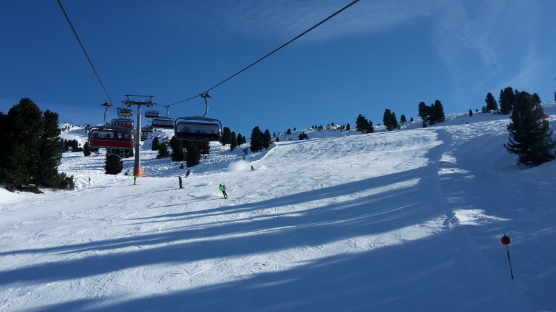 Im Karspitz 6er. Die Pisten hier wesentlich besser als die Sportabfahrt