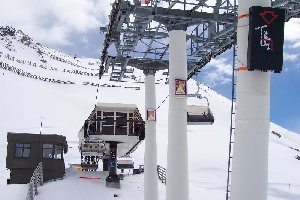 4er Höllspitzbahn mit Ampel an der Bergstation