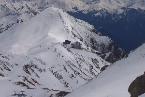 Bergstation von der 180 PB, 6er Alp Trider Sattelbahn und vom Schlepplift Alp Trider Sattellift