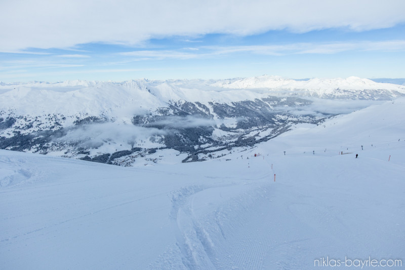 Am Weisshornspeed konnten wir schön abseits bei bester Powderqualität fahren.