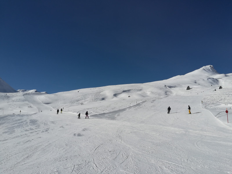 Zuunterst in Radons: Die Heidipiste (links) und Tiem (rechts) kommen zusammen.