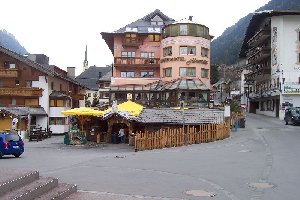 Kuhstall am morgen um 8:30 Uhr