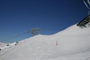 Beim Design dieser Stütze scheiden siech die Geister. Meine sache icht sie nicht, aber gross stören tut sie mich auch nicht. Beachtet lieber die 5 cm Powder auf gewalzter Unterlage!