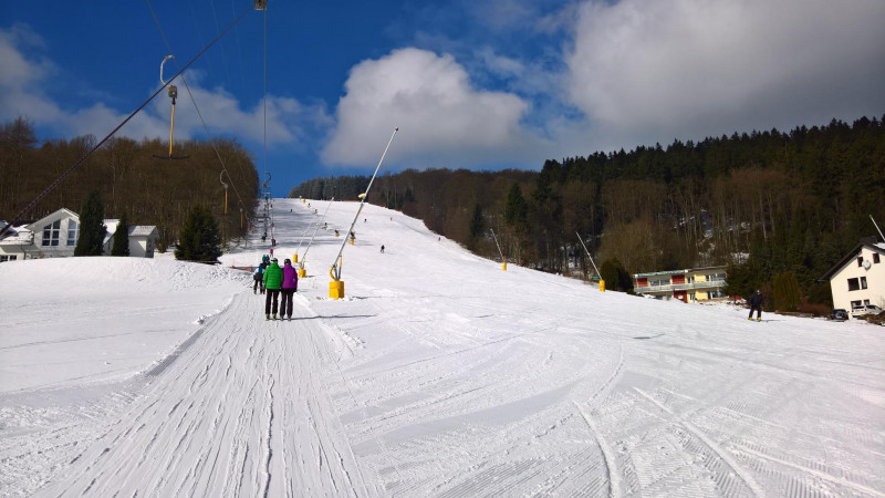 Sonnenhang mit viel Sonne, aber der unruhigsten Piste.