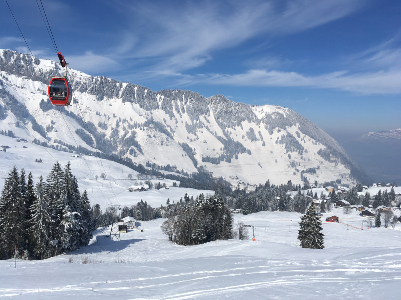 Dieser wird von einer Seilbahn gedoppelt, welche aber nicht im<br />Skipass enthalten ist.