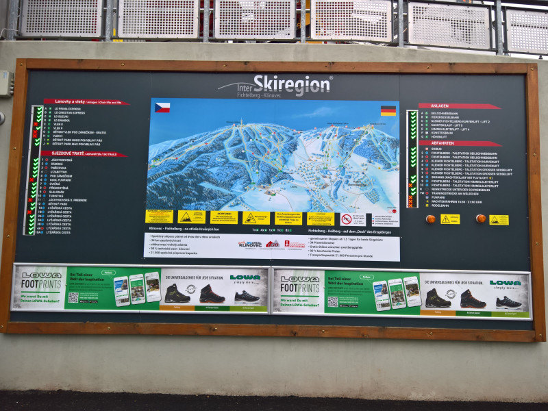 Interaktiver Pistenplan an der Stützmauer der PB (das scheint mir aktuell zu sein)