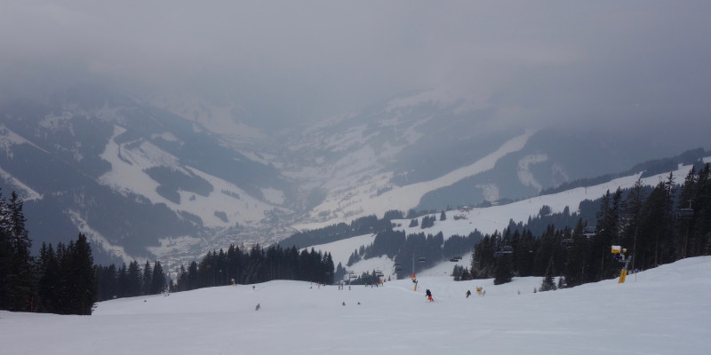 20.01.: Magic 6er, im Hintergrund Saalbach