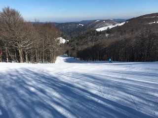 am östlichen Rand des Skigebiets auf der Goulet bleu