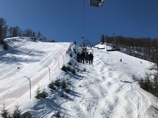 auch nicht bequemer ... im Sessel Petit Artimond, die auf den Grand Artimond führt...