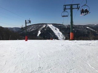 ebenso, mit der Tropfen-3SB (unbequem!) La Lande