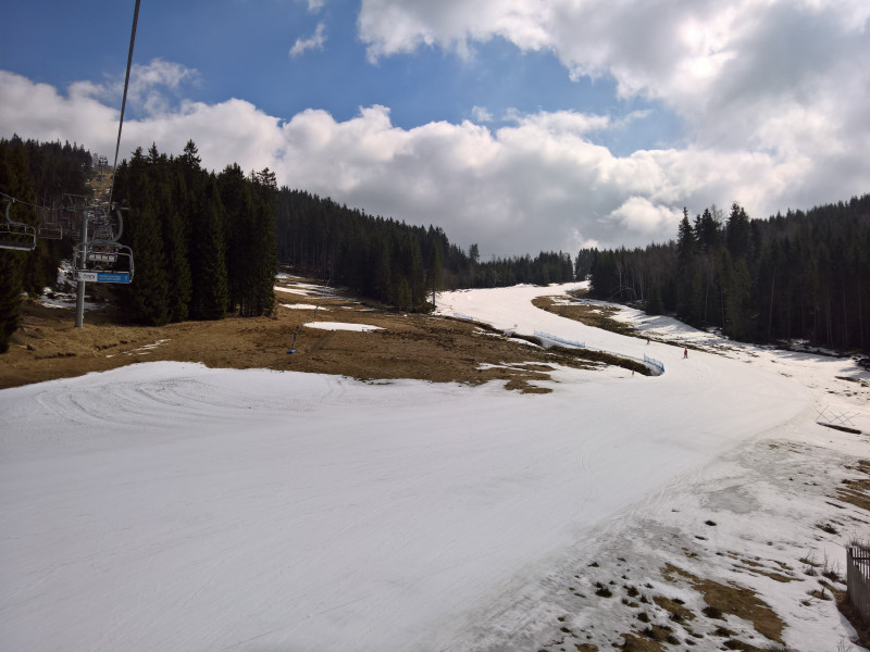 Piste 2 "Milena" ohne Mängel, einzig unten ist es sichtbar dünn aber ohne Auswirkung wie Steine, Dreck o.ä.
