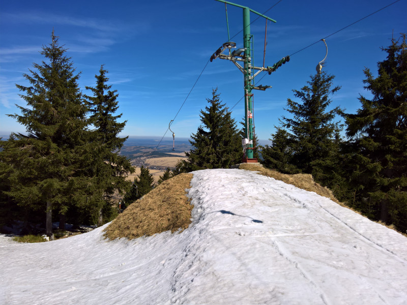 Der Schnee auf dem Rückzug und bald stehen auch alle anderen Lifte