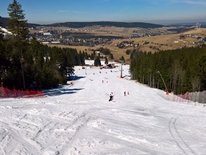 Der Dame in der Bildmitte war es Nachmittags zu viel Sulz, sie läuft bergab :)