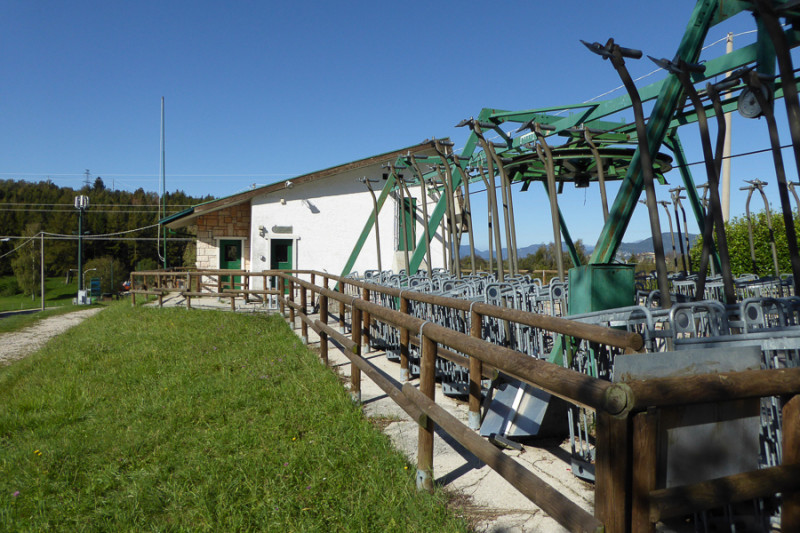 Das alte Geraffel steht noch rum und gammelt vor sich hin