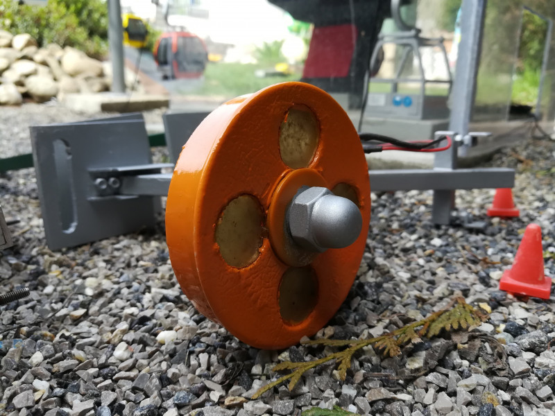 Übungswiesenlift Umlenkscheibe Talstation.jpg