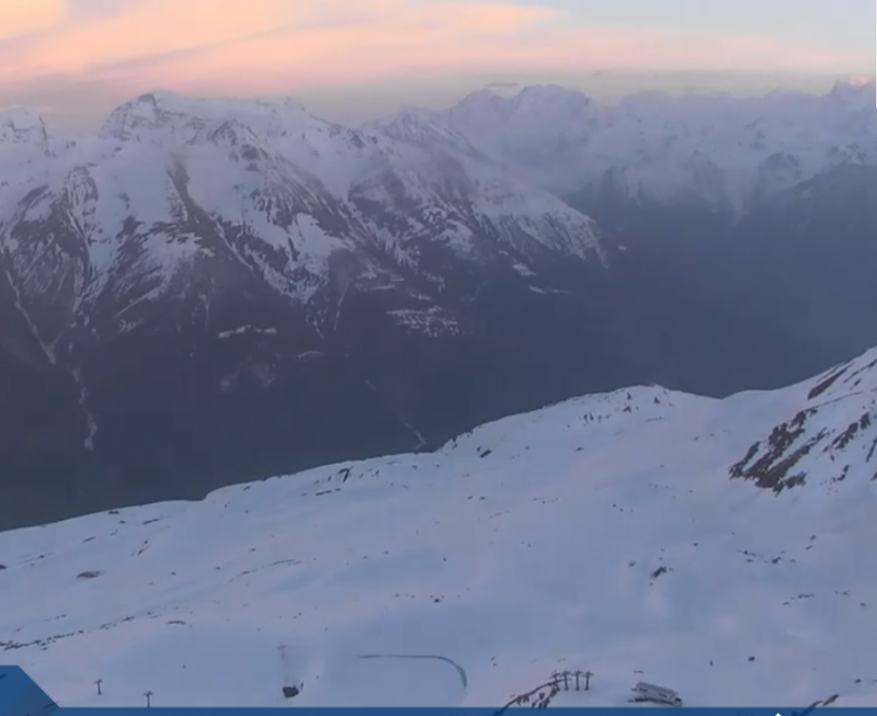 Blick vom Eggishorn - Hier könnte man in einer Woche wenn die Bahn öffnet gut runterfahren
