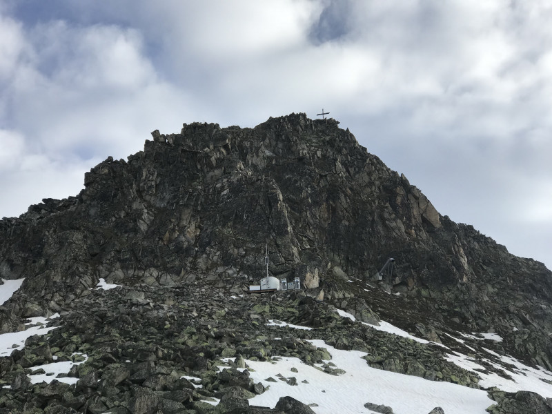 Den Gipfel ersparen wir uns heute früh