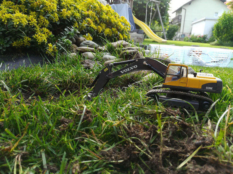 Bergstation wird ausgegraben.jpg