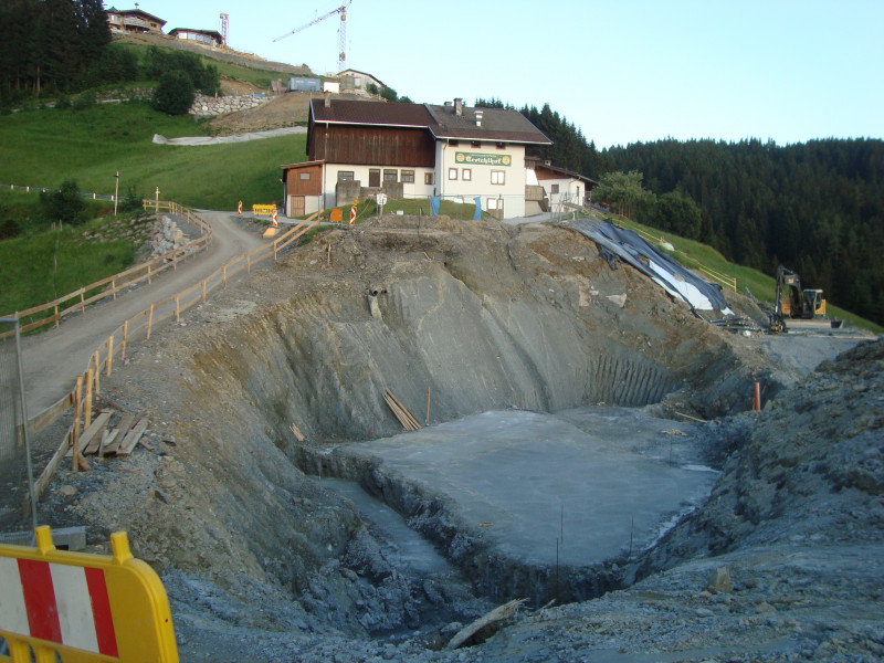 Bau Tunnel Treichlhof