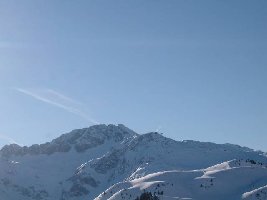 Blick vom Salober Richtung Lech. Die Rüfikopfbergstation kann man sehen....
