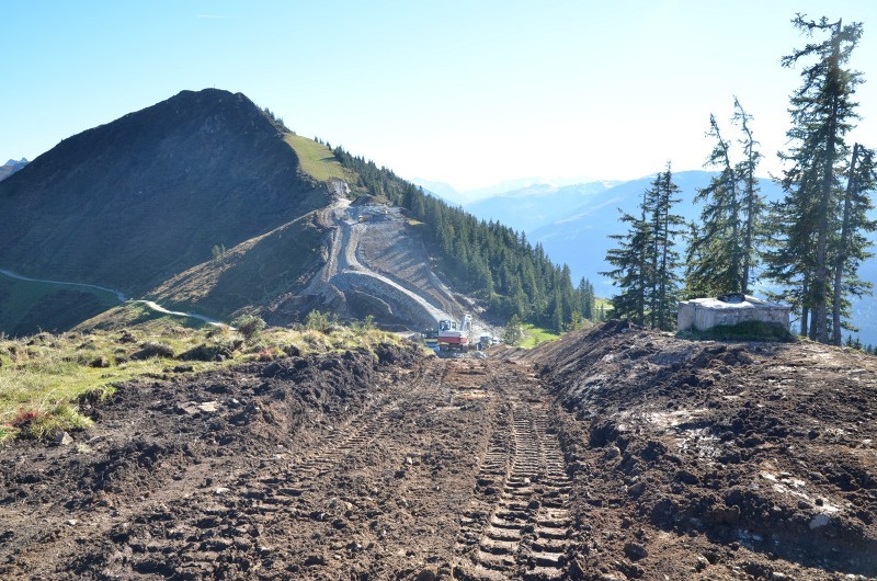 Laubkogel alte Bergstation mit neuer SL-Trasse
