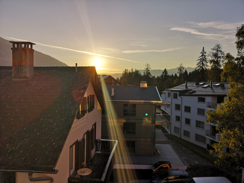 Blick am Morgen vom Balkon: Noch deutet nichts auf den Wetterwechsel hin