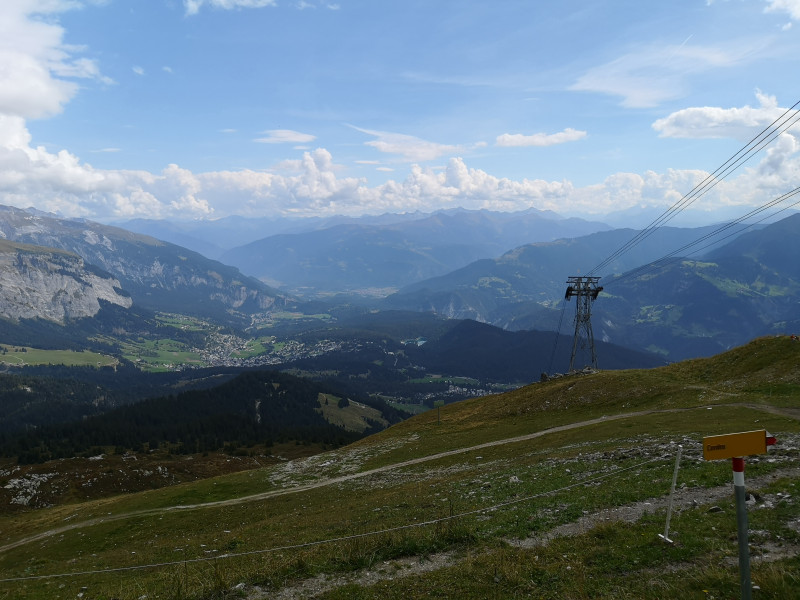 Auf dem Crap Sogn Gion angekommen, Blick auf Flims