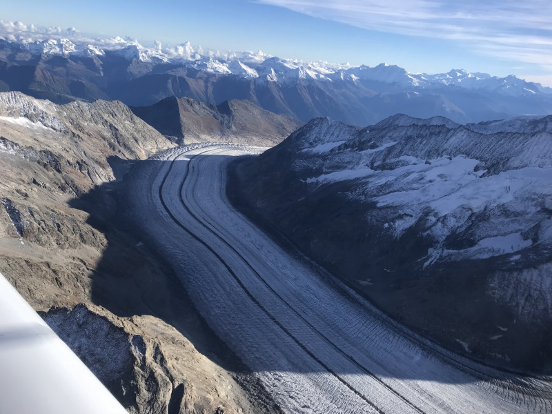 Bis zum Aletschgletscher kam der Schnee aus Süden nicht...