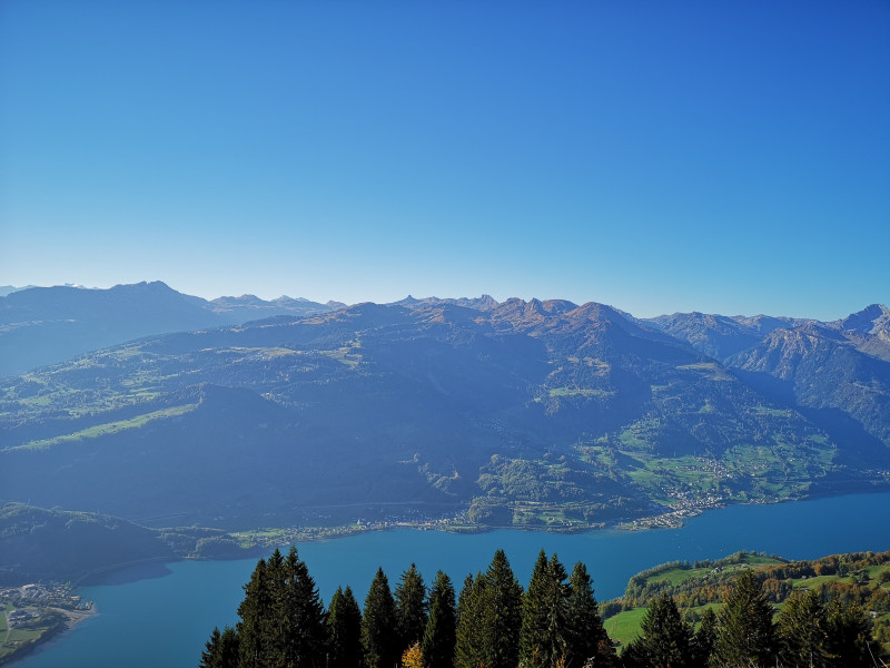 Flumserberg auf dem anderen Seite des Walensees