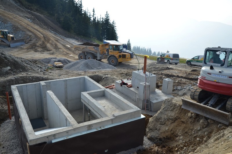 Fundament der Talstation des neuen Laubkogel-SL.