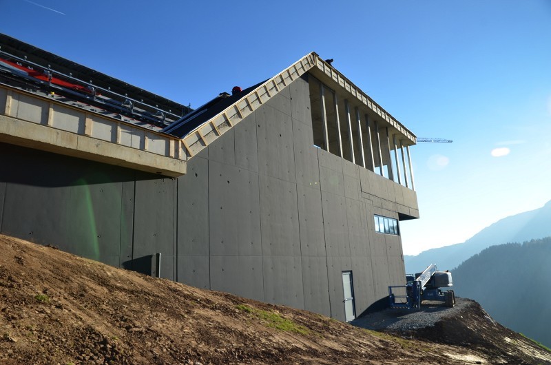 Südseite Talstation