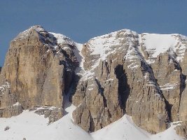 Aufgenommen von der gegenüberliegenden Seite des Val Lasties