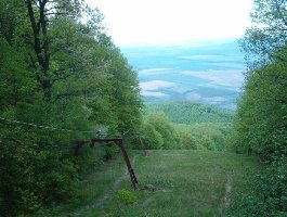 rote Piste mit Schlepplift.jpg