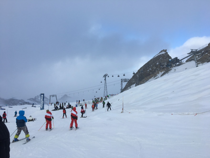 Ziemlich viel Betrieb am Gletscher
