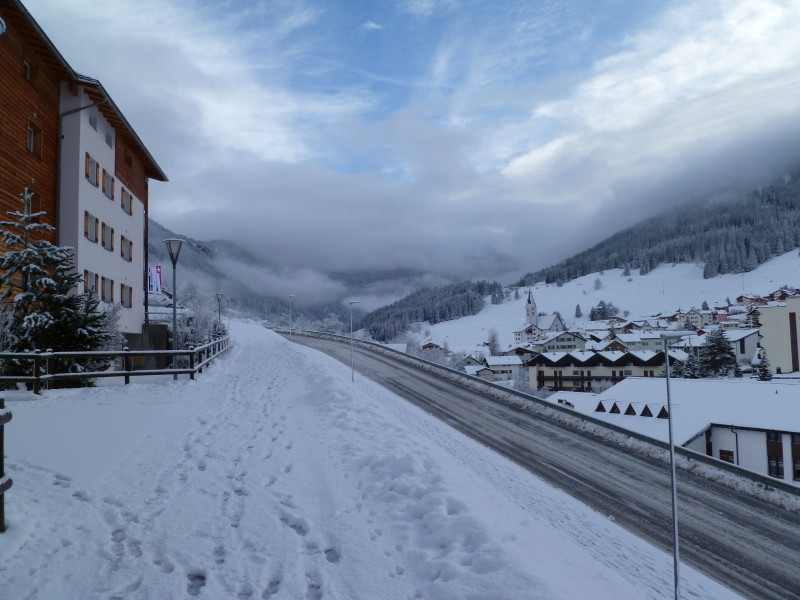 13:22 Uhr: Durch das kleine Angebot an Heiligabend zog es mich erst auf die Piste, als Regen und Schneefall der Sonne Platz gemacht haben.