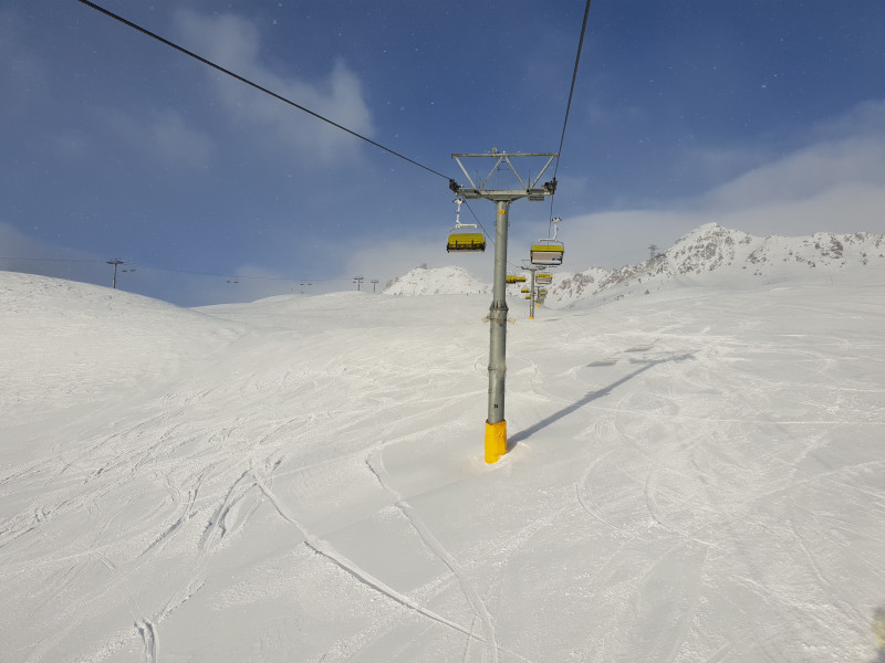Auf den Pisten gab es wegen dem Wind leider Schneeverwehungen