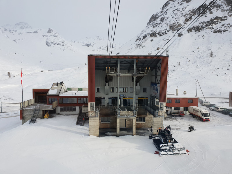 Nach einer Fahrt hatte ich den Rhythmus raus. Zwei Wiederholungsfahrten an der KSB und dann runter zu Pendelbahn. So musste ich nie warten.