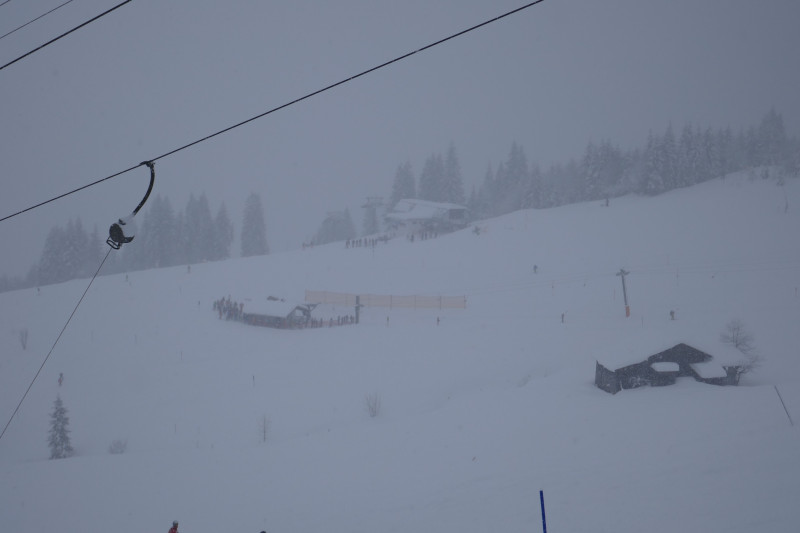 Schöntallift, Heubergmuldenlift und 4KSB Heuberg bei starkem Schneefall