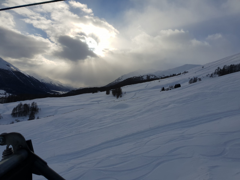 Auch vom Wetter her hat sich der Wechsel gelohnt. Er dauert ungefähr gleich lang wie der Wechsel zum Corvatsch