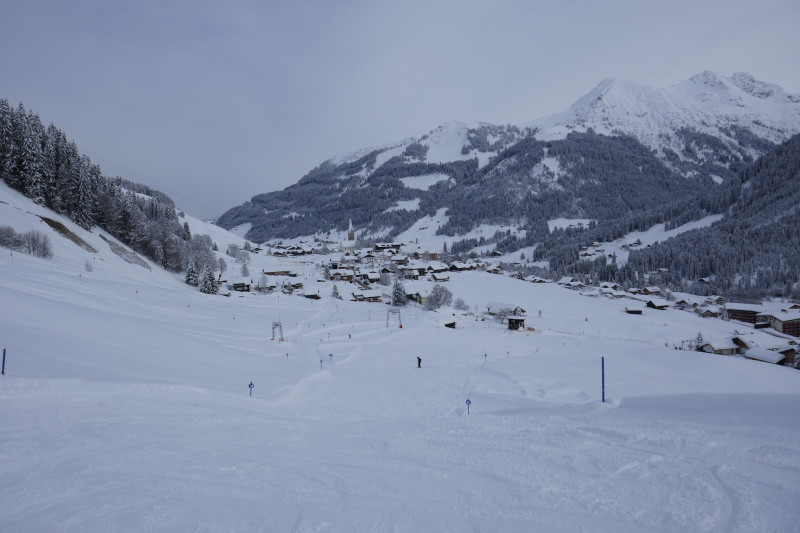 Maisäßlift und Mittelberg